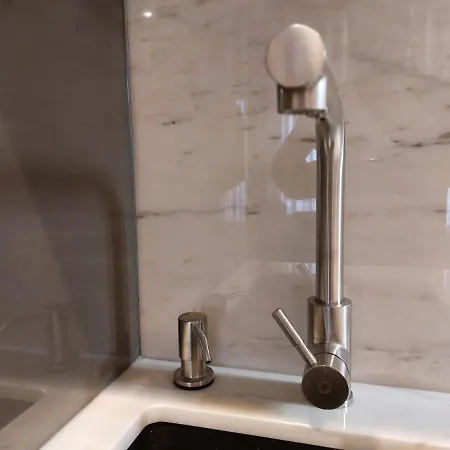 アパート Liris ナザレ