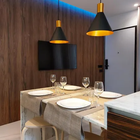 アパート Liris ナザレ